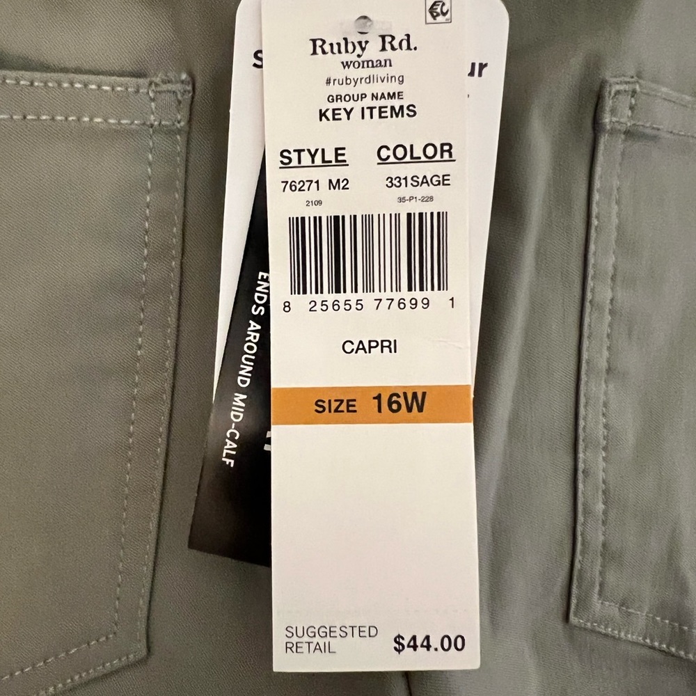 Ruby Rd capris 16W NWT - Picture 7 of 7